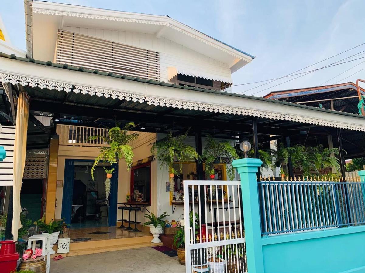 Baan Mae Somkid Homestay Sukhothai Zewnętrze zdjęcie